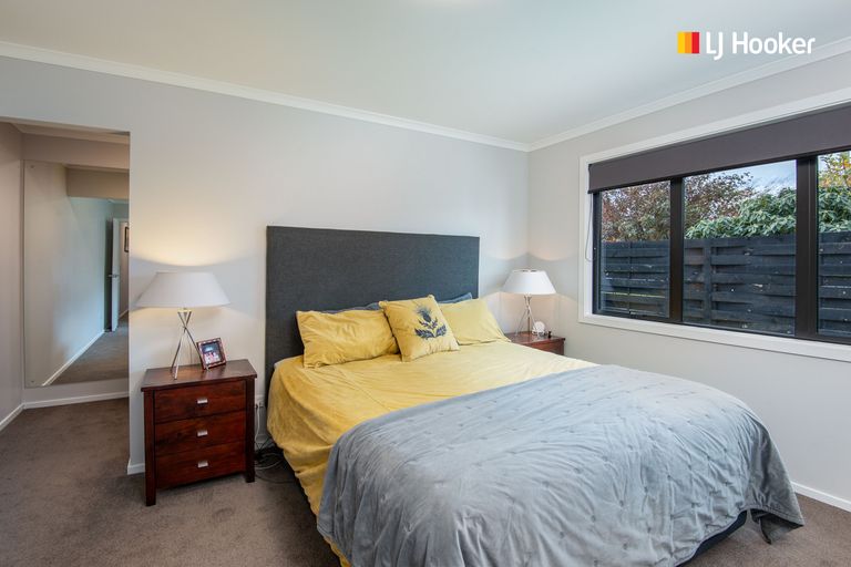 Photo of property in 13 Huntly Road, Outram, 9019