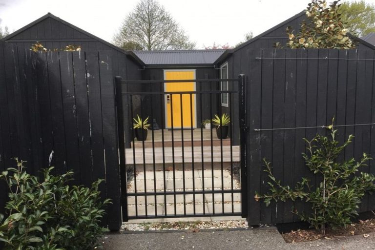 Photo of property in 2/51 Woodham Road, Linwood, Christchurch, 8062