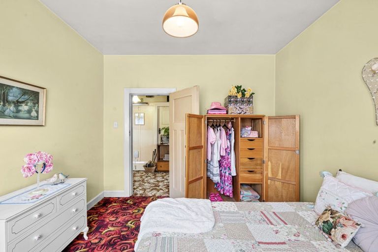 Photo of property in 37 Sylvan Street, Hillmorton, Christchurch, 8024