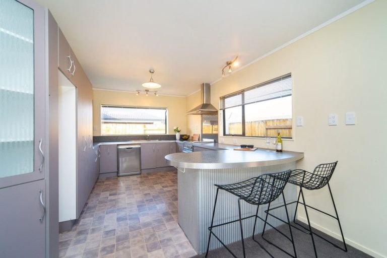 Photo of property in 49 Meridian Grove, Kelvin Grove, Palmerston North, 4414