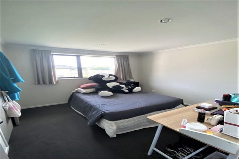 Photo of property in 13 Derwent Place, Flagstaff, Hamilton, 3210