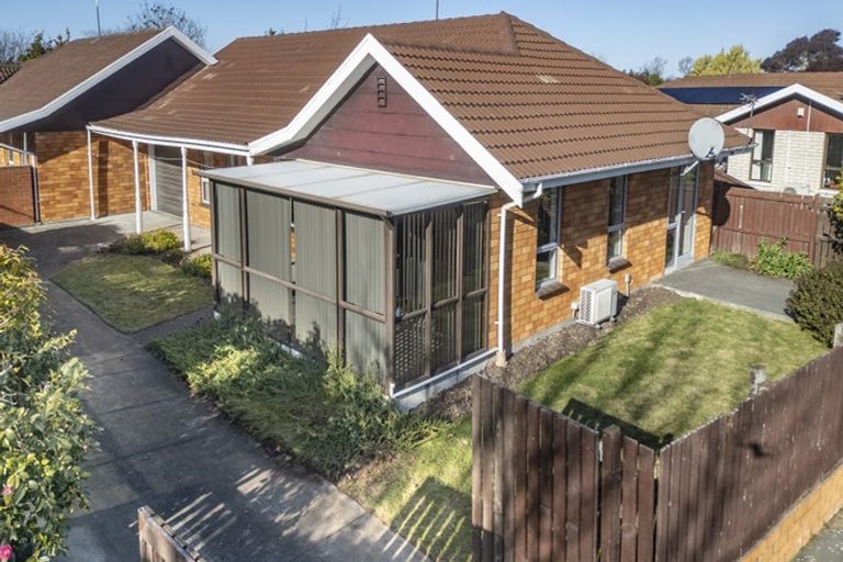 Photo of property in 1/22 Westmont Street, Ilam, Christchurch, 8041