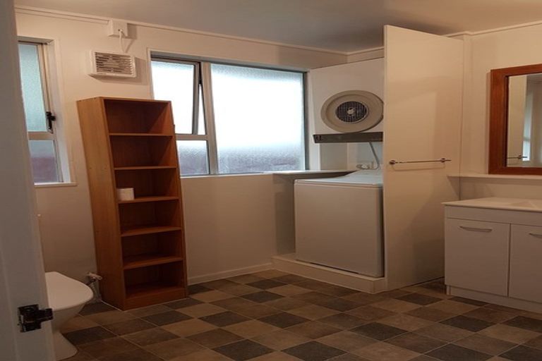 Photo of property in 7/72 Freyberg Street, Lyall Bay, Wellington, 6022