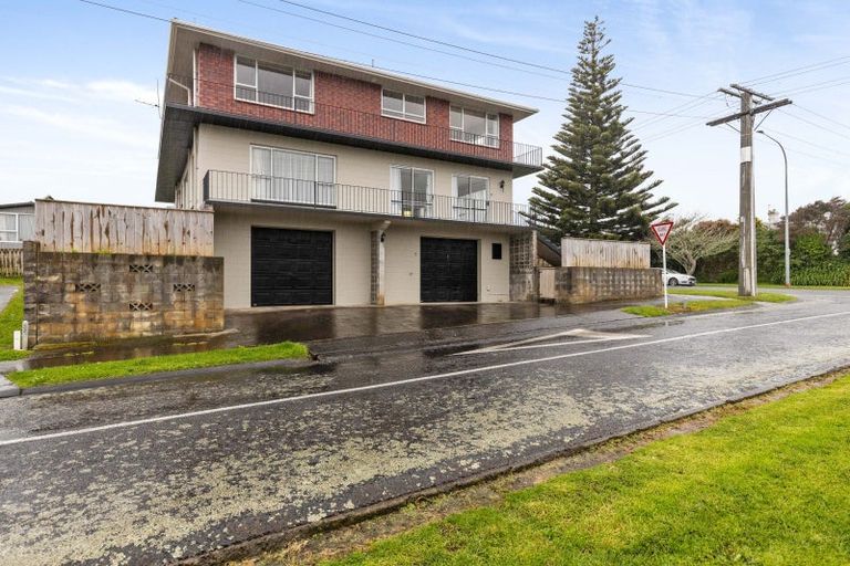 Photo of property in 61 Cracroft Street, Waitara, 4320