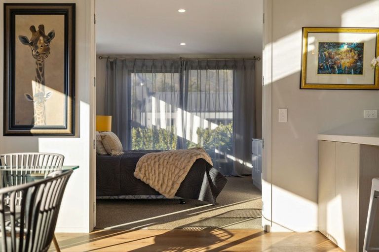 Photo of property in 27 Glenfiddich Road, Jacks Point, Queenstown, 9371