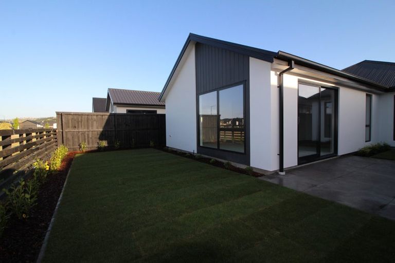 Photo of property in 12 Hiller Green Street, Halswell, Christchurch, 8025