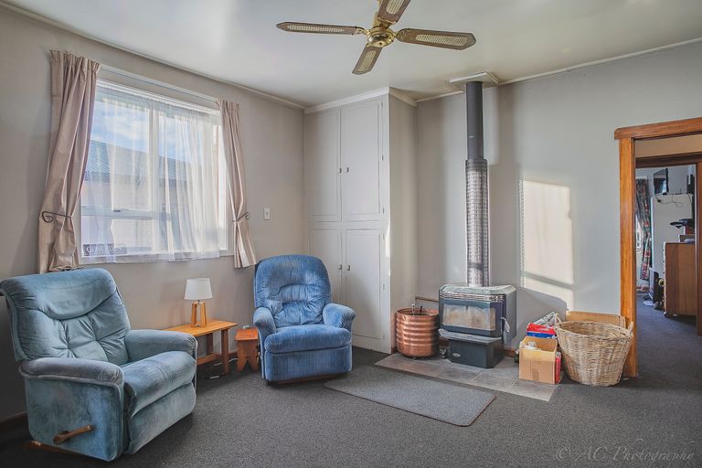 Photo of property in 95 North Street, Seaview, Timaru, 7910