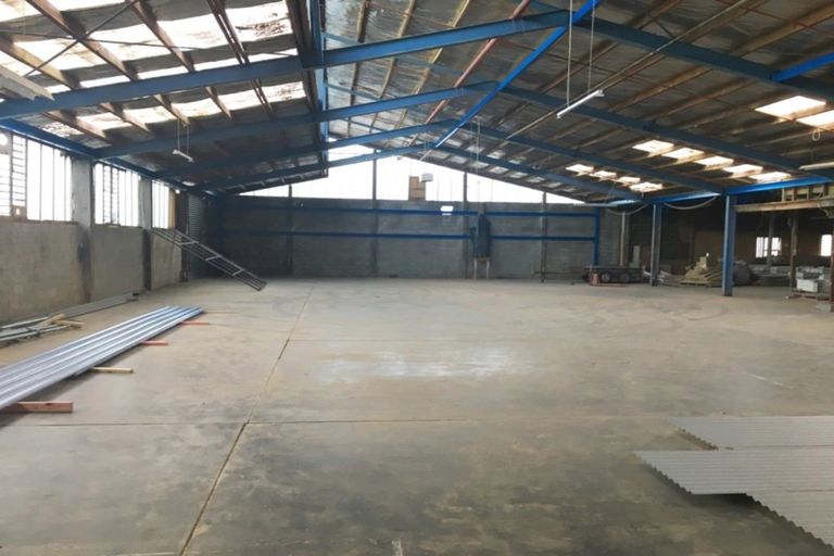 Photo of property in 56 Shortland Street, Wainoni, Christchurch, 8061