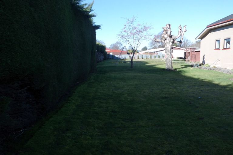 Photo of property in 12 Studholme Street, Temuka, 7920