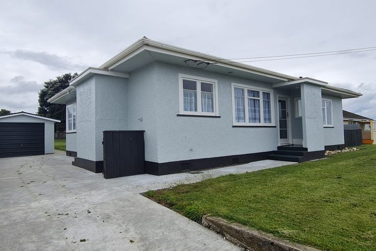 Photo of property in 34 Cornfoot Street, Castlecliff, Whanganui, 4501