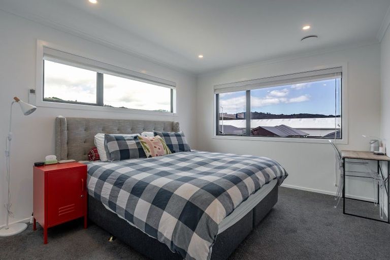 Photo of property in 36 Cynisca Crescent, Wallaceville, Upper Hutt, 5018