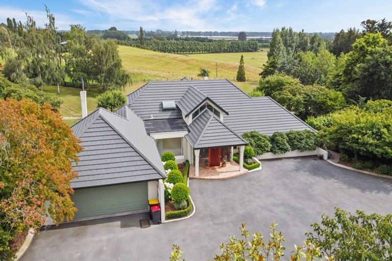 Photo of property in 703 Pleasant Point Highway, Levels, Timaru, 7975