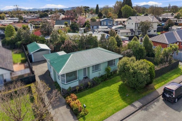 Photo of property in 55 Akaroa Street, Kaiapoi, 7630