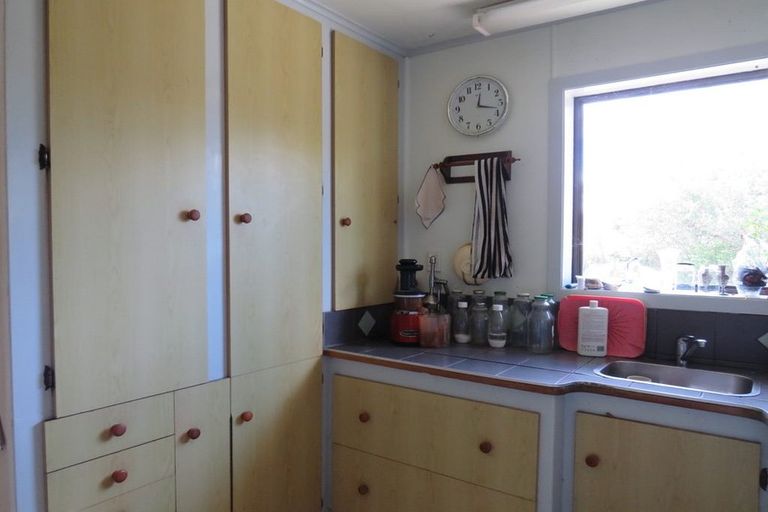 Photo of property in 605 Whakapirau Road, Whakapirau, Maungaturoto, 0583