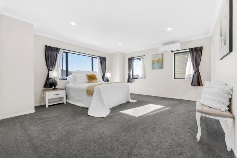 Photo of property in 26 Hikuawa Road, Flat Bush, Auckland, 2019