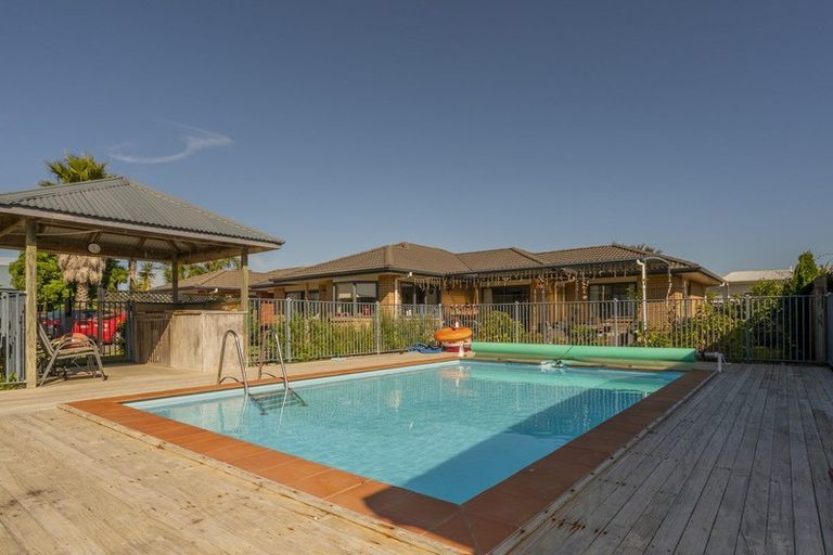 Photo of property in Mayfair Gardens, 3/2 Mayfair Close, Whitianga, 3510