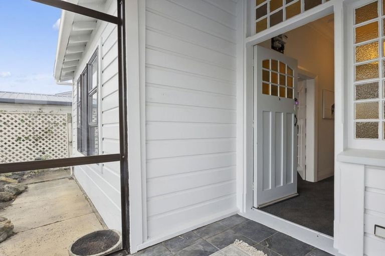 Photo of property in 58 Victoria Road, Saint Kilda, Dunedin, 9012