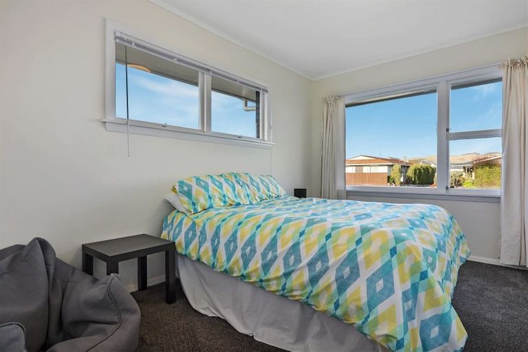 Photo of property in 20 Blakehall Place, Spreydon, Christchurch, 8024