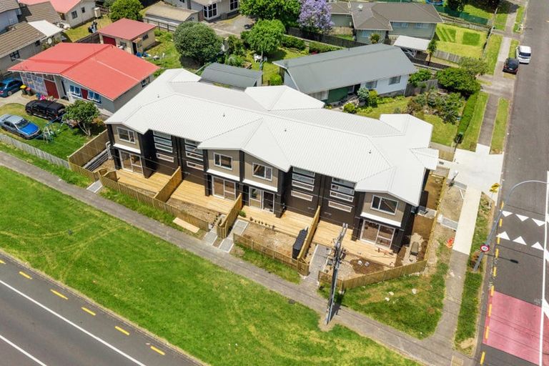 Photo of property in 2a Feasegate Street, Manurewa, Auckland, 2102