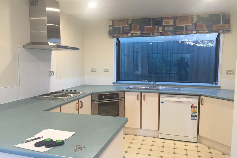 Photo of property in 1/32 Palatine Terrace, Huntsbury, Christchurch, 8022