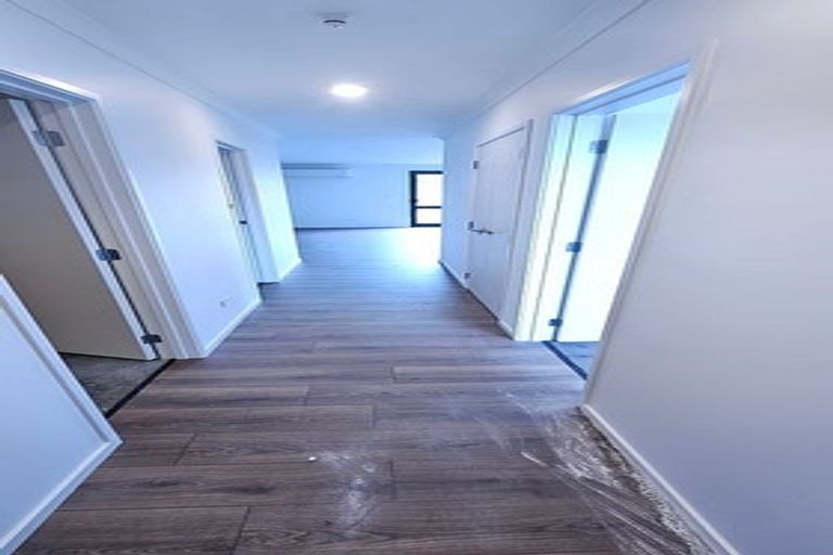 Photo of property in 13 Metoriti Crescent, Karaka, 2124