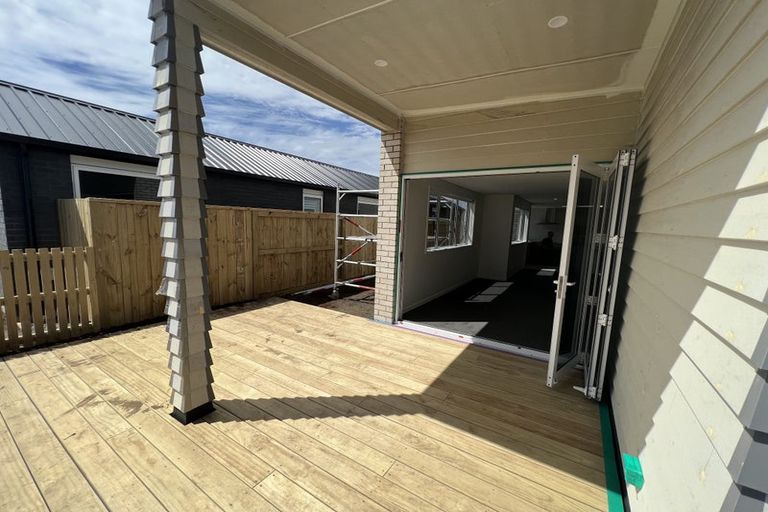 Photo of property in 2 Houpara Place, Papamoa, 3118