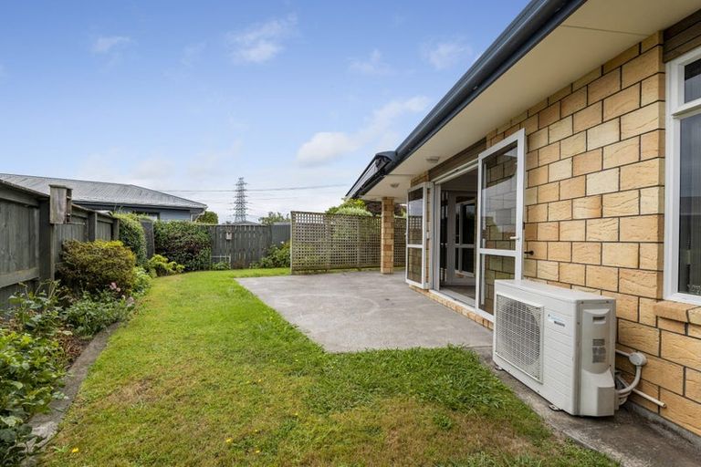 Photo of property in 379 Carrington Street, Upper Vogeltown, New Plymouth, 4310