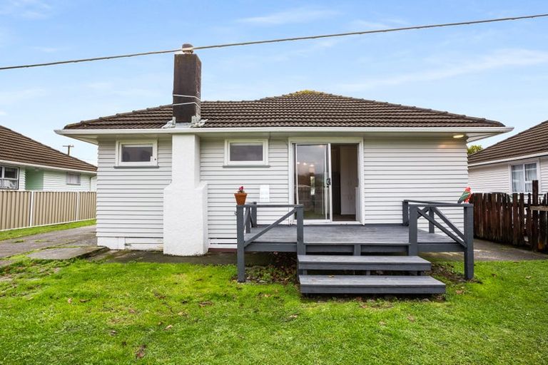 Photo of property in 10 Nelson Crescent, Wainuiomata, Lower Hutt, 5014