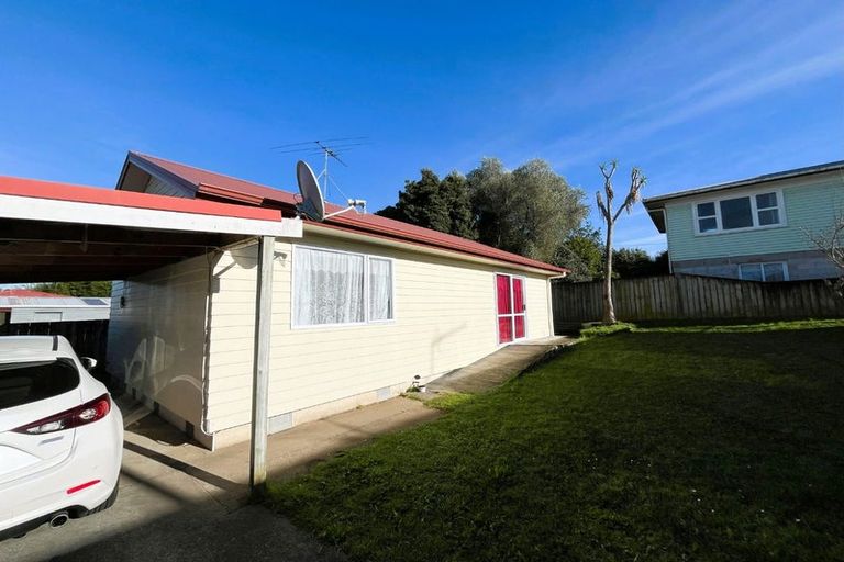 Photo of property in 41 Beaumonts Way, Manurewa, Auckland, 2102