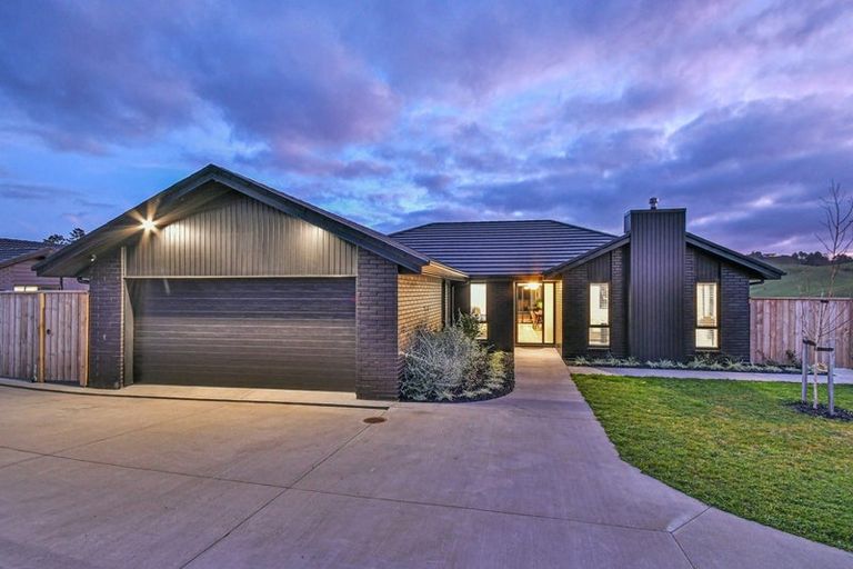 Photo of property in 19a Leathem Crescent, Pokeno, 2402