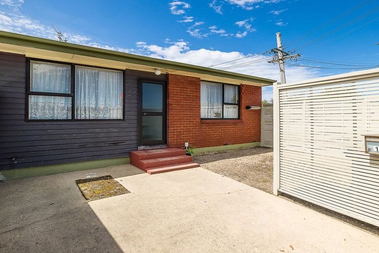 Photo of property in 105 Queens Drive, Saint Kilda, Dunedin, 9012