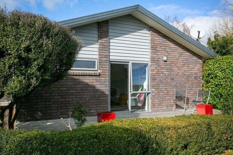 Photo of property in 21 Milton Street, Leamington, Cambridge, 3432