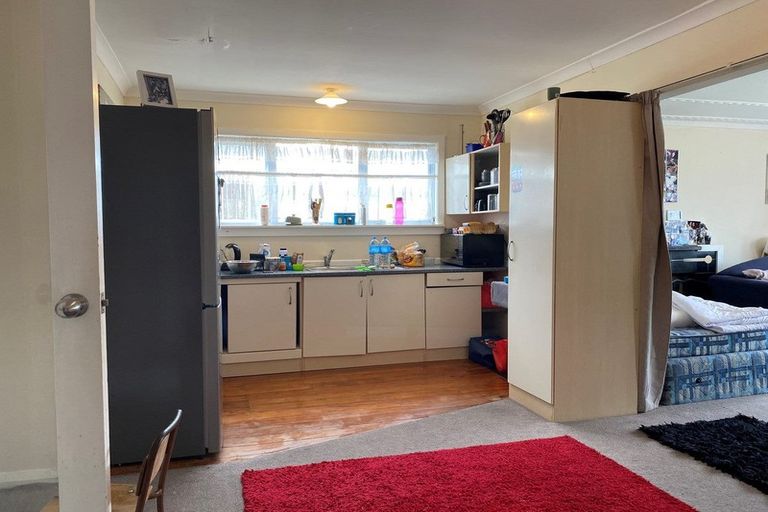 Photo of property in 66 Domett Street, Waitara, 4320