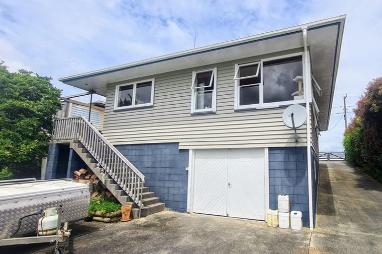 Photo of property in 111 Hurndall Street East, Maungaturoto, 0520