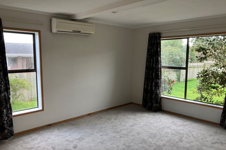Photo of property in 104b Hillsborough Road, Hillsborough, Auckland, 1042
