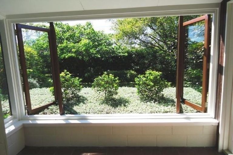 Photo of property in 2/12 Deloraine Street, Somerfield, Christchurch, 8024