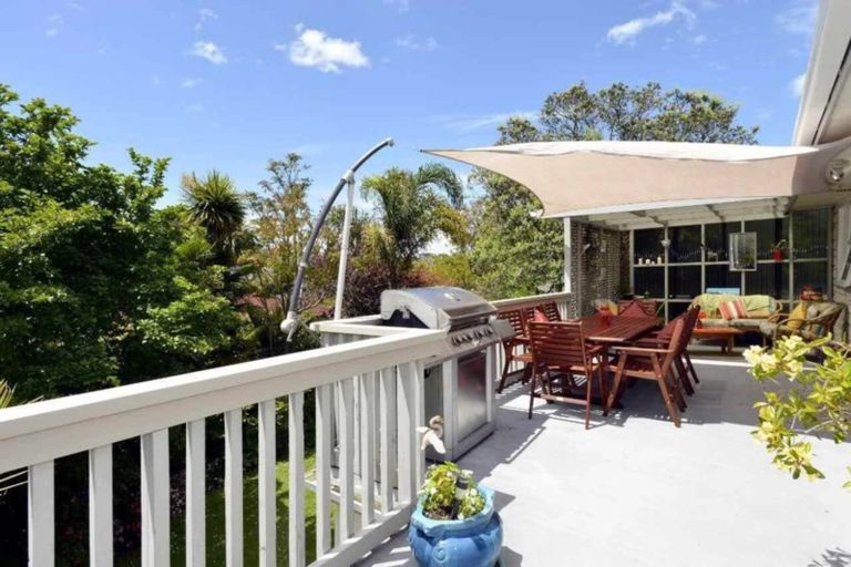 Photo of property in 56 Salamanca Road, Sunnynook, Auckland, 0620
