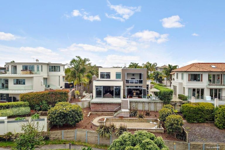 Photo of property in 81 Pine Harbour Parade, Beachlands, Auckland, 2018