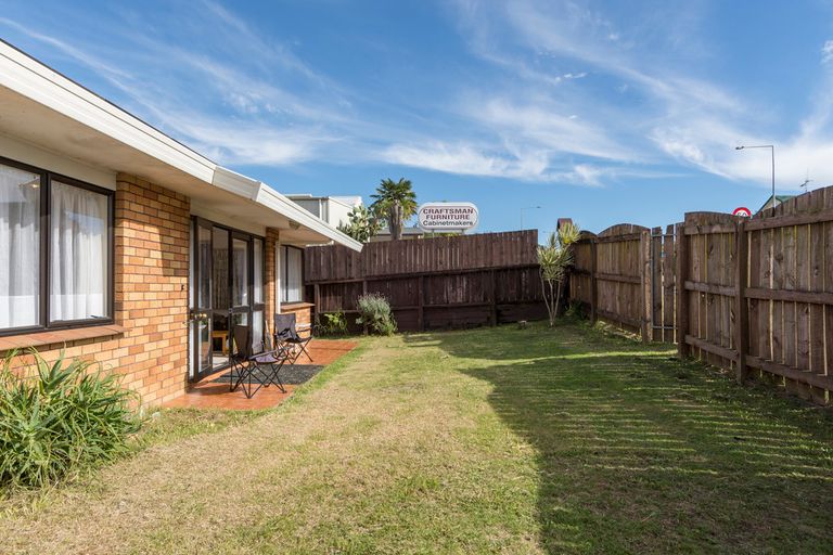 Photo of property in 100a Waihi Road, Judea, Tauranga, 3110