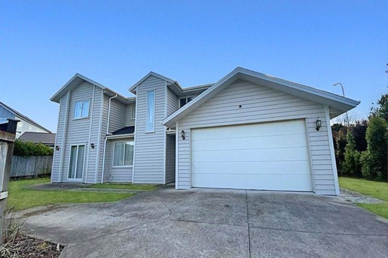 Photo of property in 67 Pickaberry Avenue, Karaka, Papakura, 2113