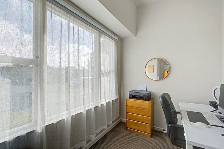 Photo of property in 1 Collingwood Street, Strathern, Invercargill, 9812