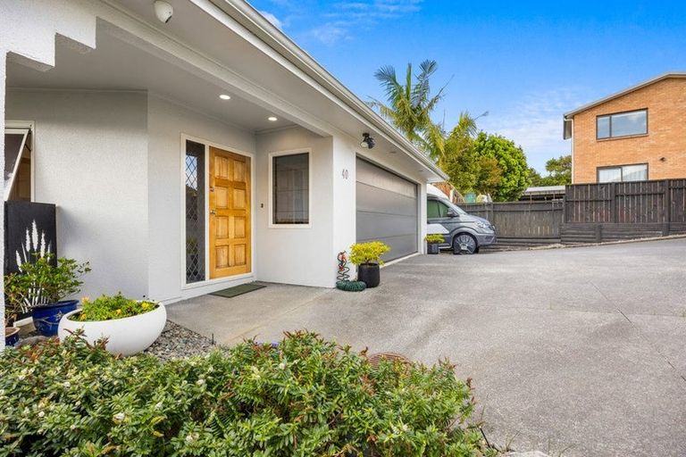 Photo of property in 40 Westpark Drive, West Harbour, Auckland, 0618