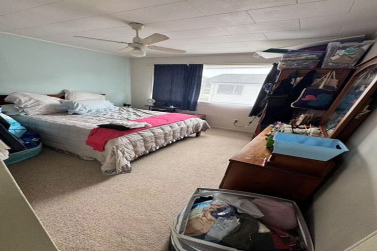 Photo of property in 65 Archmillen Avenue, Pakuranga Heights, Auckland, 2010