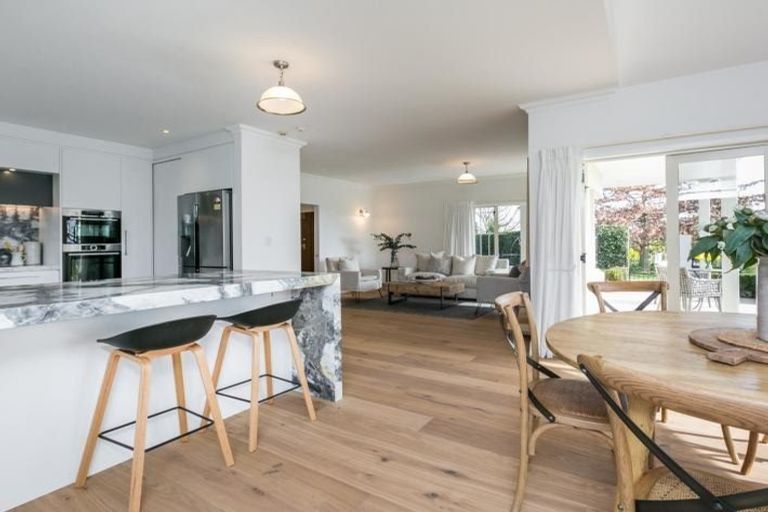 Photo of property in 130 Margaret Avenue, Havelock North, 4130