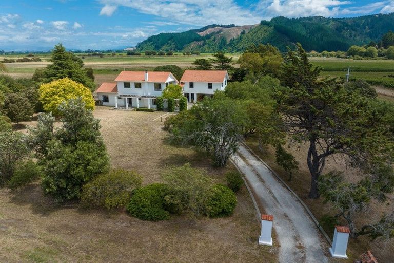 Photo of property in 2 Neal Road, Rarangi, Blenheim, 7273