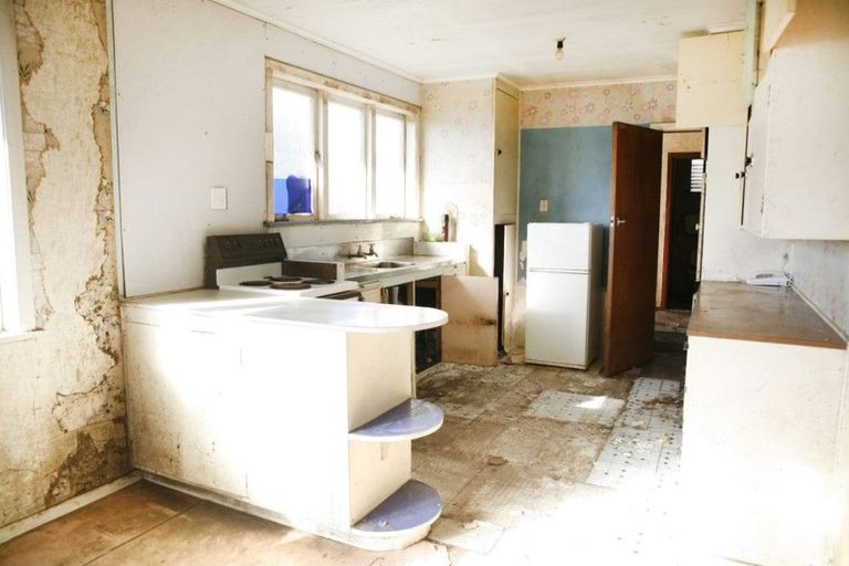 Photo of property in 422 Great South Road, Opaheke, Papakura, 2113