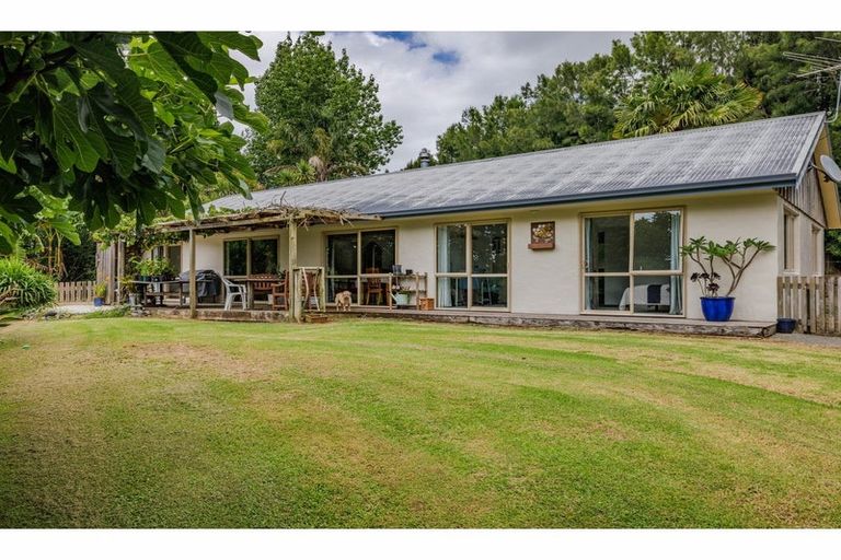 Photo of property in 216 Puketotara Road, Waipapa, Kerikeri, 0295