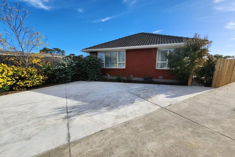 Photo of property in 47 Damien Place, Bromley, Christchurch, 8062