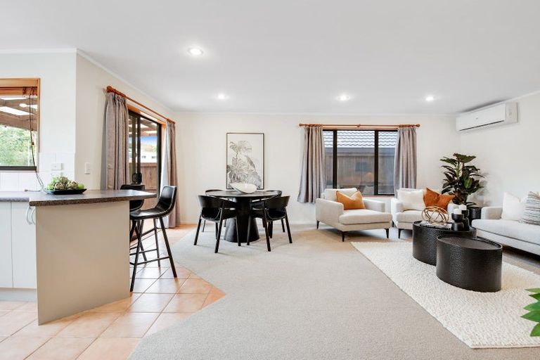 Photo of property in 4 Red Hibiscus Road, Stanmore Bay, Whangaparaoa, 0932