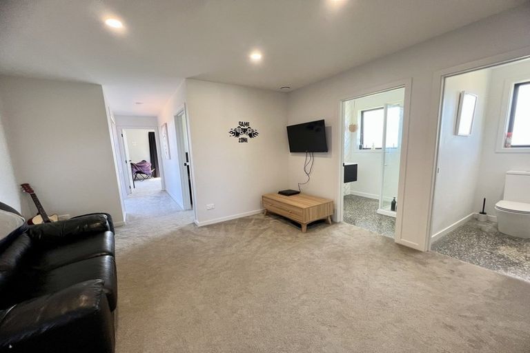 Photo of property in 9 Court Of Ascot, Seaward Bush, Invercargill, 9812